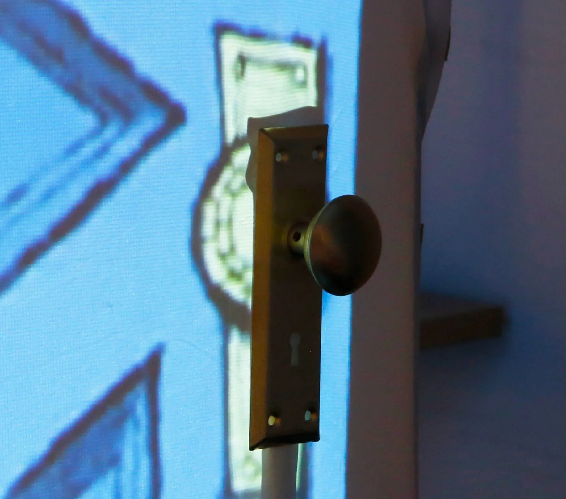 DoorKnob.jpg