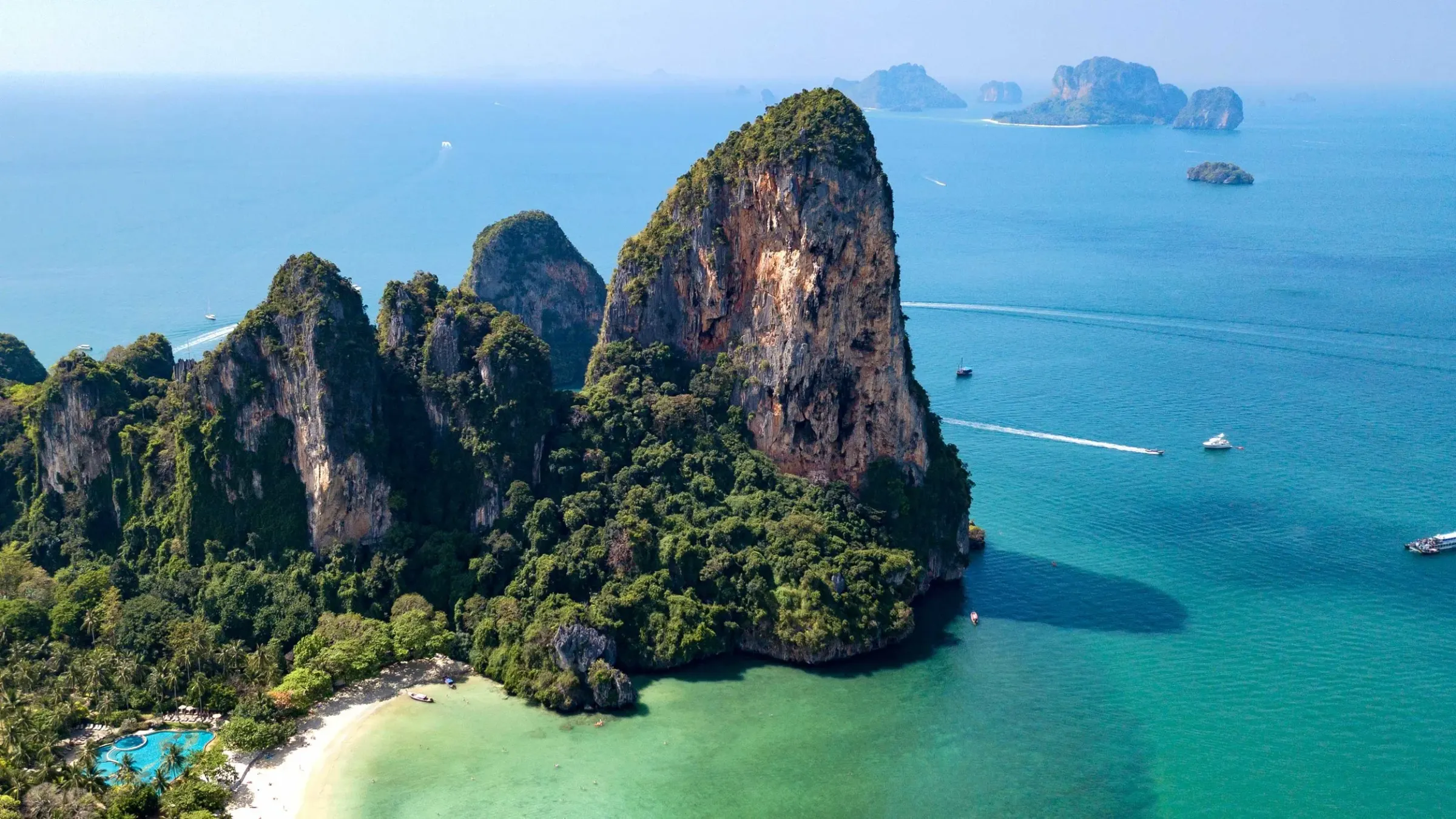 Aidan_Lincoln_Fowler_Drone_Aerial_Photography_Thailand_Railay_Beach_3