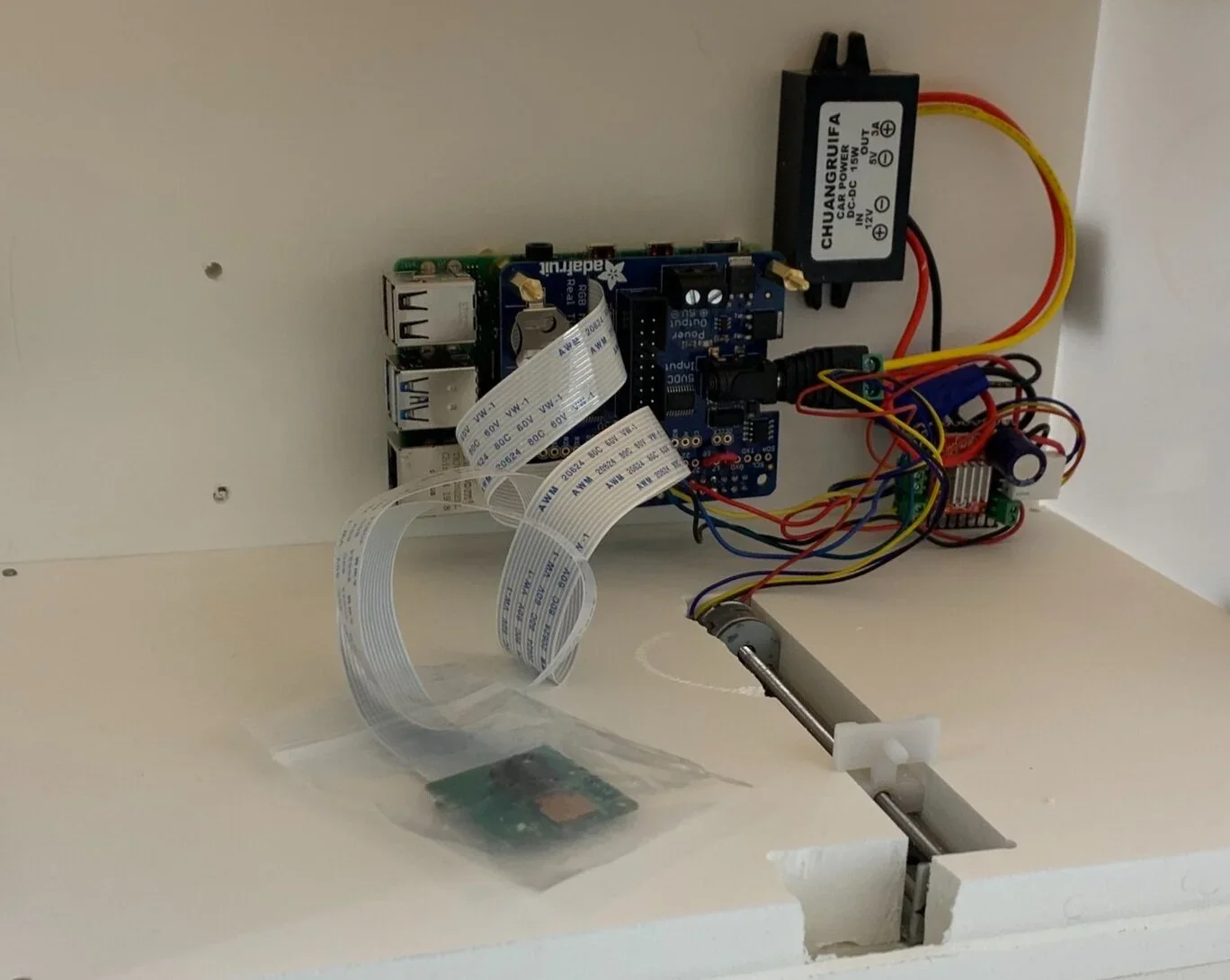 BlurClockLEDTime_ITP_NYU_V1_Inside